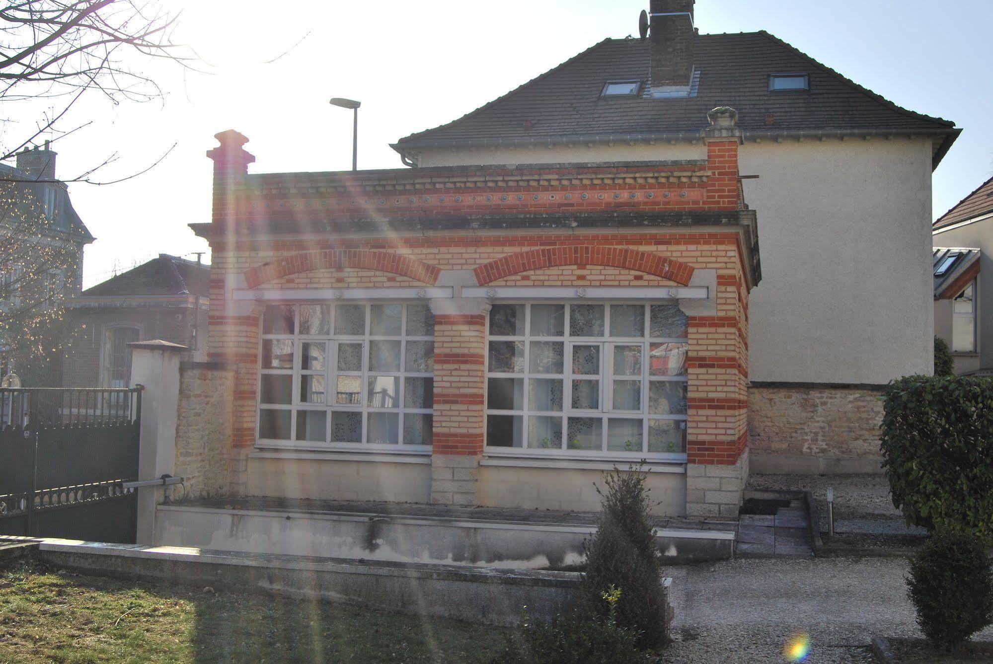 Gite La Tour Boileau Труа Екстер'єр фото